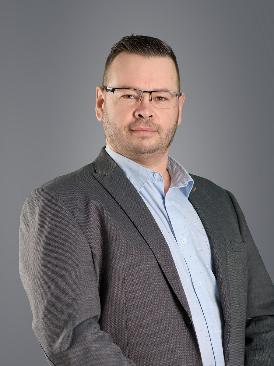 Kosán Tamás, tanácsadó